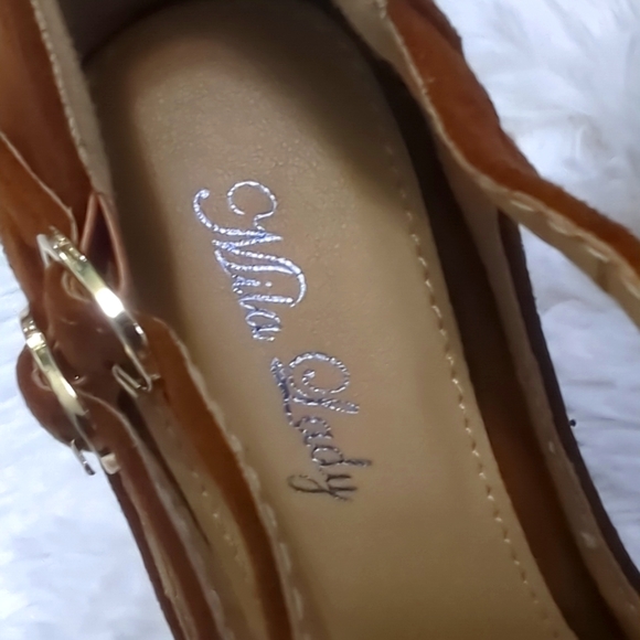 MILA LADY Faux Suede Platform Peep Toe Shoes - Picture 6 of 7